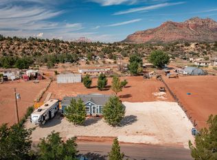 1458 N Apple Blossom Ln, Apple Valley, UT 84737