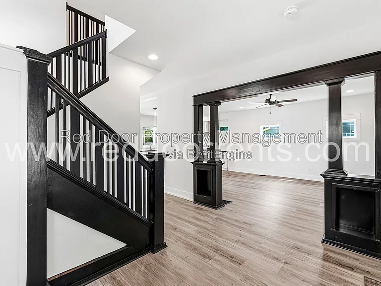 1133 Dawson St — Photo 8