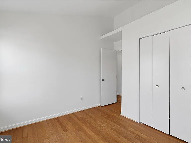 6129 Kendra Way — Photo 20