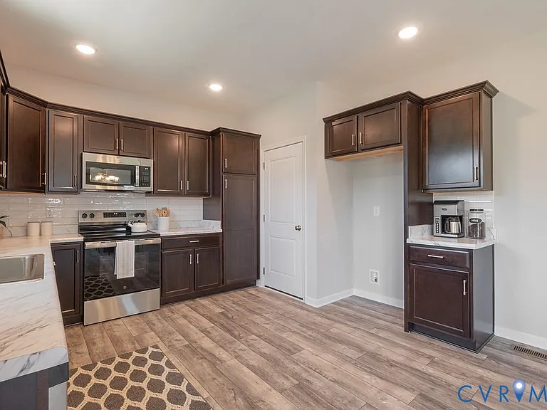 9344 Staples Mill Rd — Photo 9