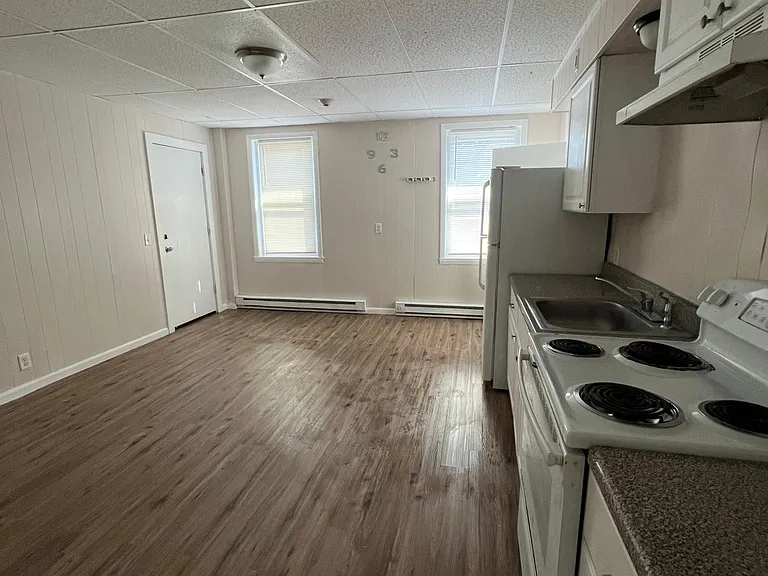 513 Washington St #3 — Photo 8