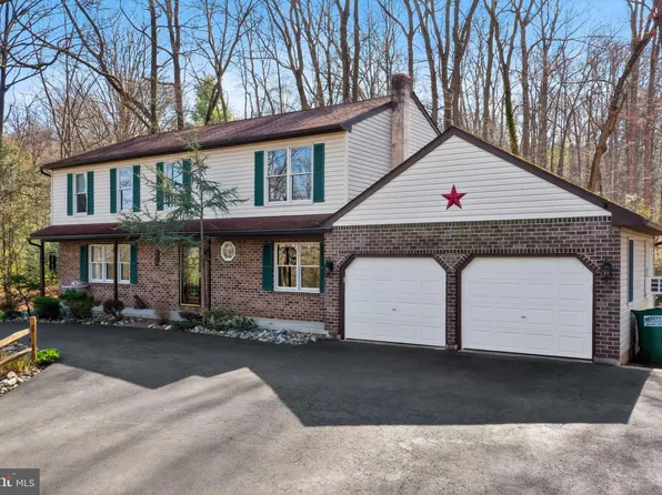 2343 Hay Creek Rd, Birdsboro, PA 19508