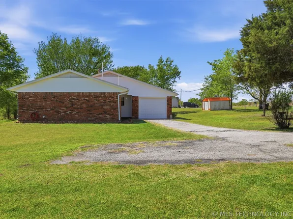 17870 Harding Rd, Beggs, OK 74421