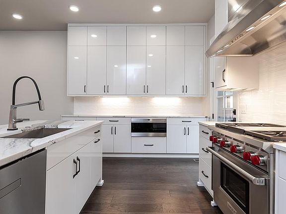 Boulevard Home Design Kitchen