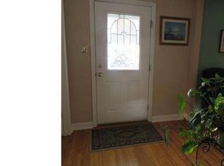 329 S Lippincott Ave, Maple Shade, NJ 08052