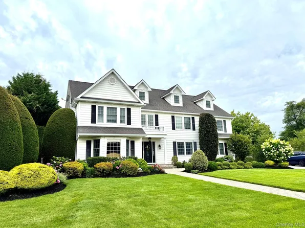 120 Ocean Avenue, Massapequa, NY 11758