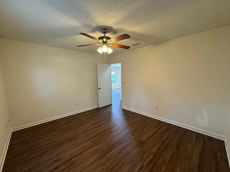 10272 Arrowhead Dr — Photo 12