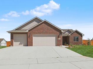 15513 E Hazel Nut Ct, Wichita, KS 67230