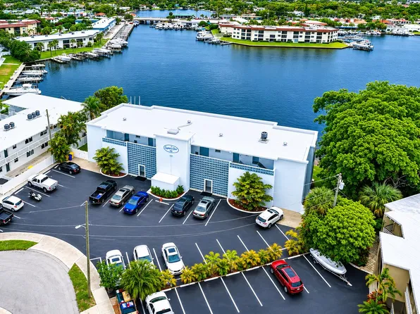 628 Southwind Circle, North Palm Beach, FL 33408