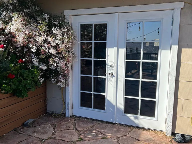 351 Mangels Ave — Photo 24