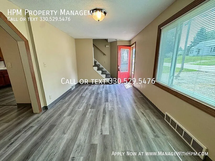 3 bed, 1.5 bath, 1288 sqft, $1,250 — Photo 4