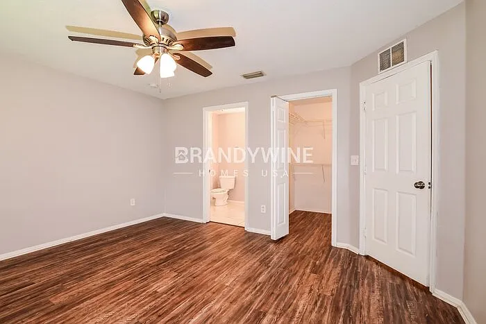 701 Washington St — Photo 10