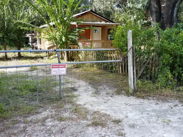 8841 NW 174th St, Fanning Springs, FL 32693