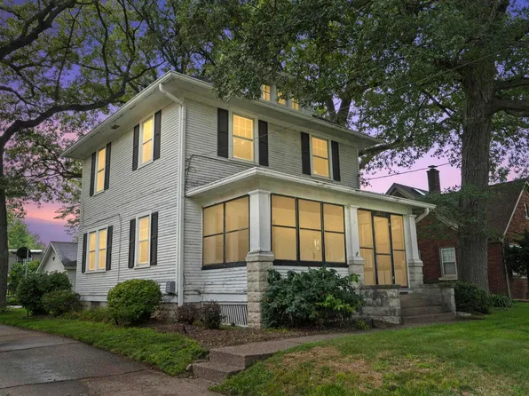 2007 13th St, East Moline, IL 61244