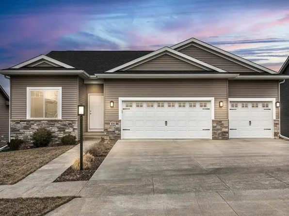 573 Fawn Ave, Tiffin, IA 52340