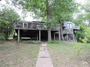 5052 Comanche Ln, Mc Louth, KS 66054