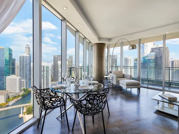 92 SW 3rd St APT 4501, Miami, FL 33130