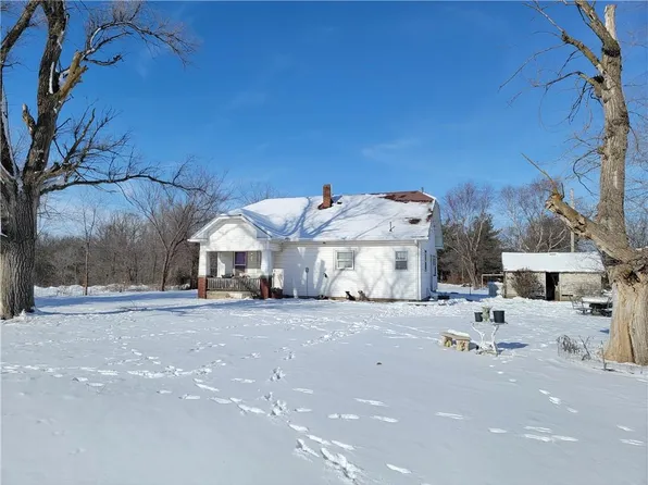 8728 Calvery Hill Rd, Odessa, MO 64076