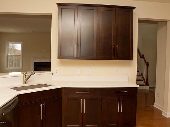 4th image of 1710 Hollow Oak Ct