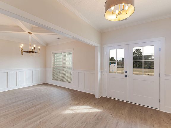 5th image of 7033 Tallulah Ln