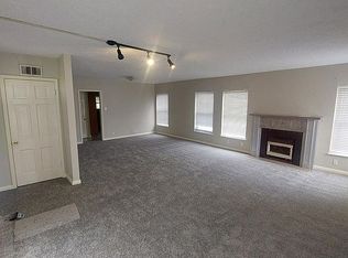 2285 Long St, Beaumont, TX 77701