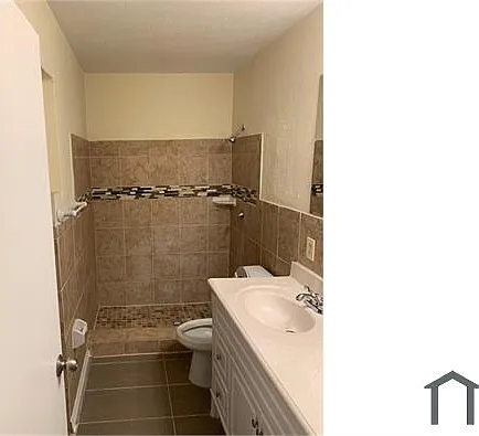 2701 NW 21st St — Photo 11