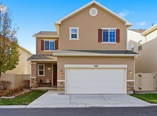 968 W Stonehaven Dr, North Salt Lake, UT 84054