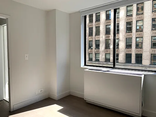 Rented by Algin Management | media 11