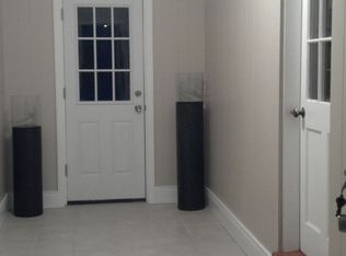 176 Lawrence Rd, Salem, NH 03079