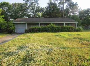 714 E Roy Parker Rd, Ozark, AL 36360