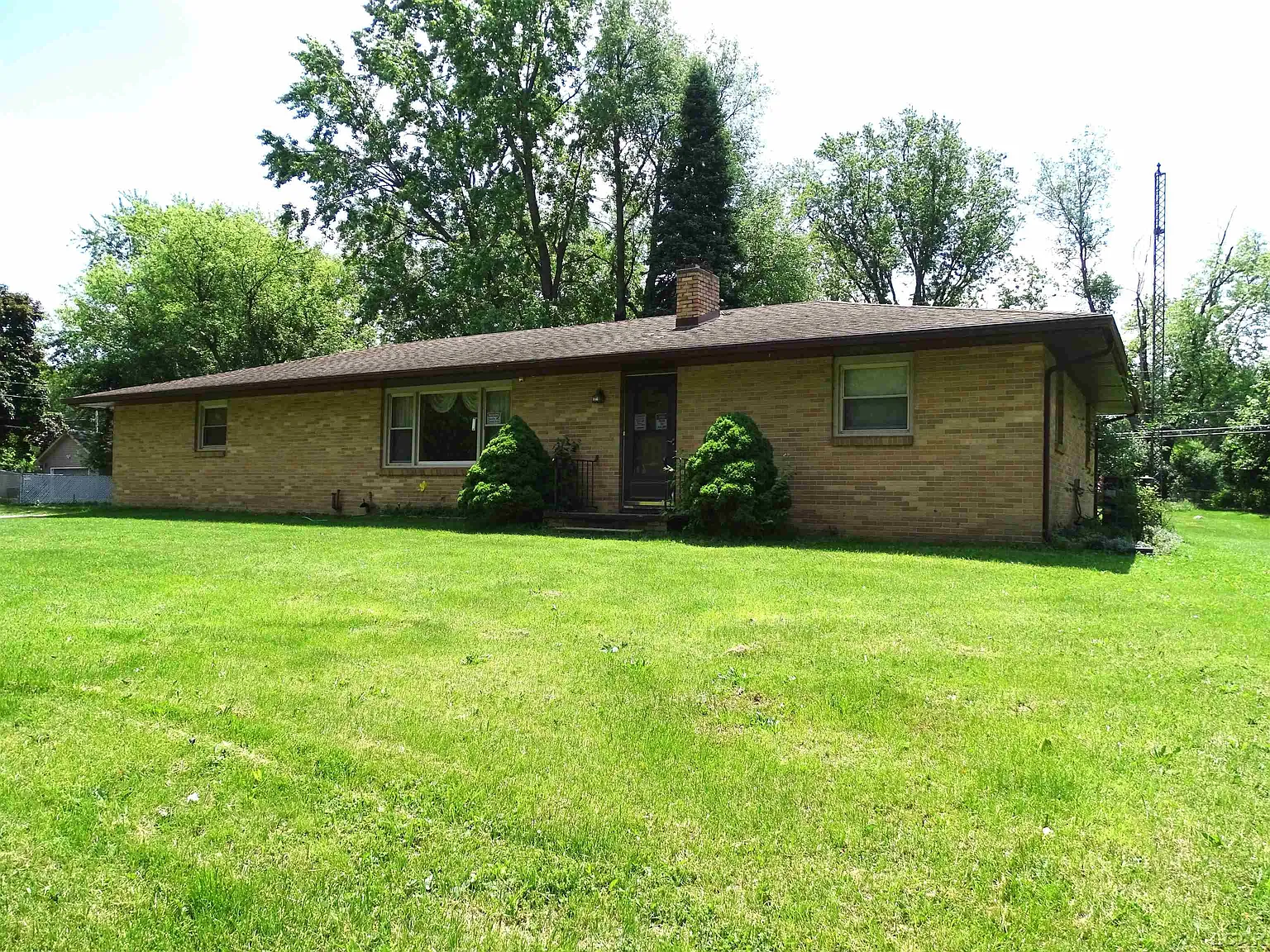 1701 Park Rd photo 1