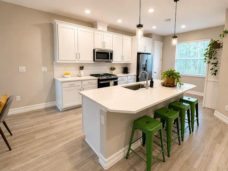 5054 San Martino Dr — Photo 42
