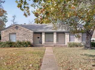 9263 Forest Hills Blvd, Dallas, TX 75218