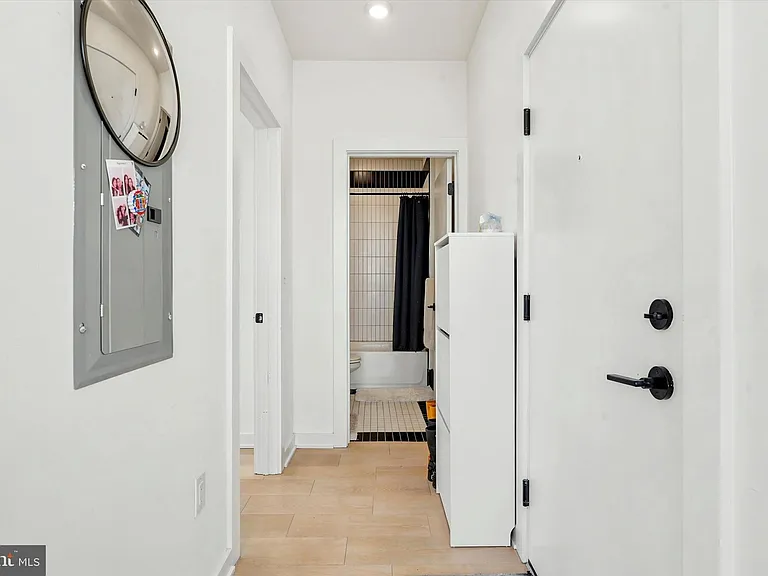 2525 Frankford Ave #3B — Photo 8