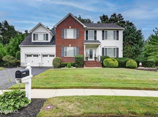 29 Nate Ln, Howell, NJ 07731