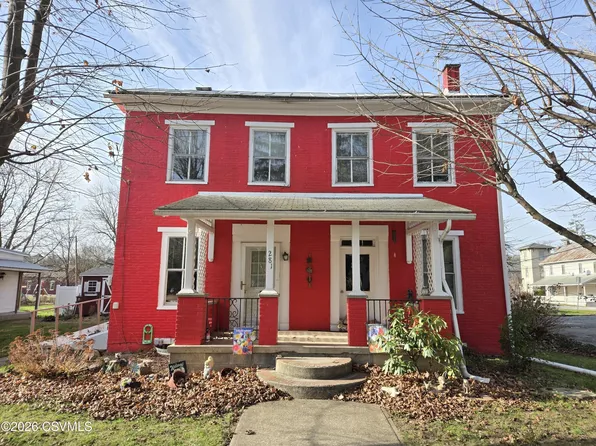 281 2nd St, New Columbia, PA 17856