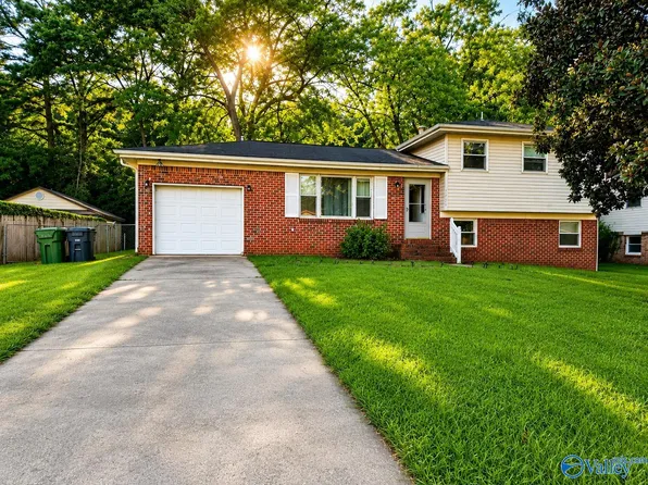 3651 Marymont Dr NW, Huntsville, AL 35810