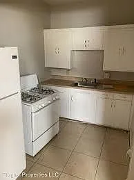 2535 Central Ave #3 — Photo 2