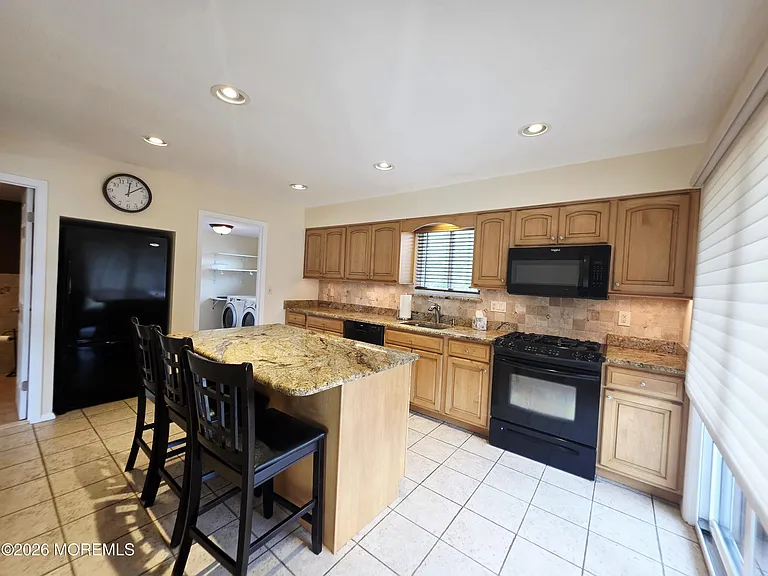 97 Cotswold Cir #2 — Photo 9