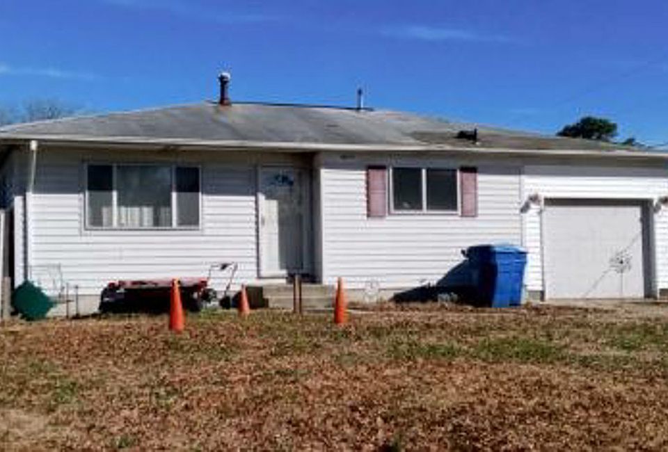 1st image of 4800 Linshaw Ln