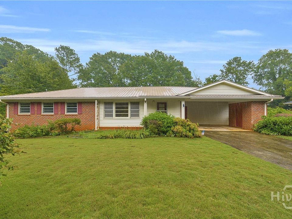 1st image of 411 College Circle