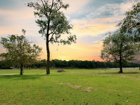 River Ridge Rd #15, Breaux Bridge, LA 70517