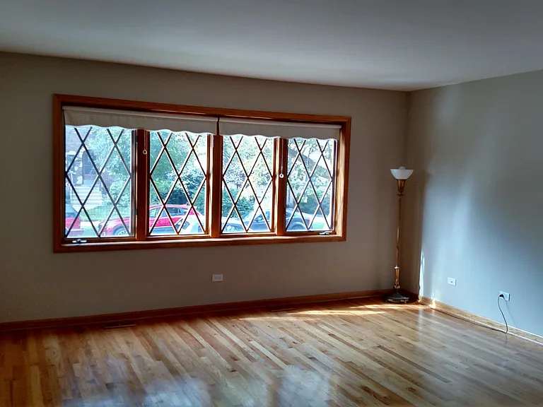 5473 N Parkside Ave #2 — Photo 5