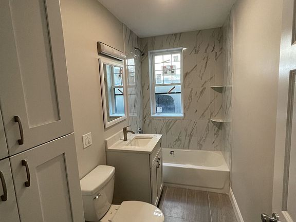 landlord_unit_photo_69054096_3