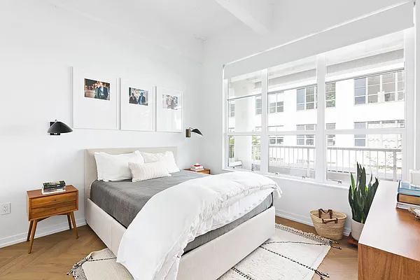 Rented by Compass | media 18