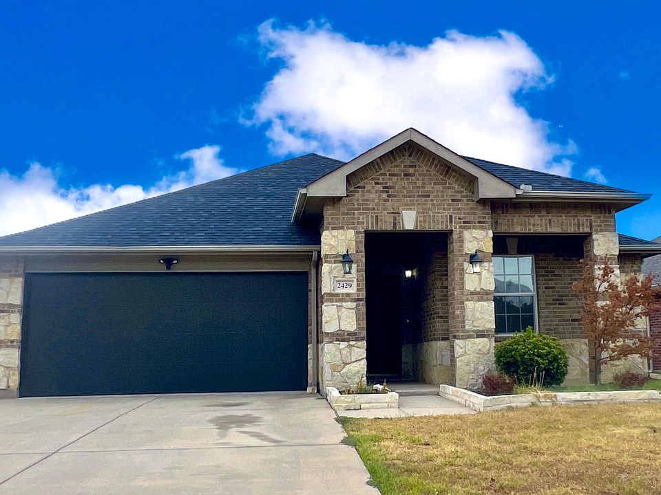 1st image of 2429 Loreto Dr