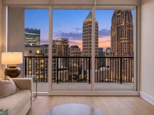 1080 Peachtree St NE Unit 2201, Atlanta, GA 30309