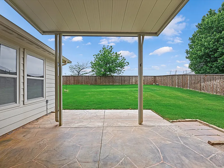 8725 Pikes Peak Rd — Photo 59