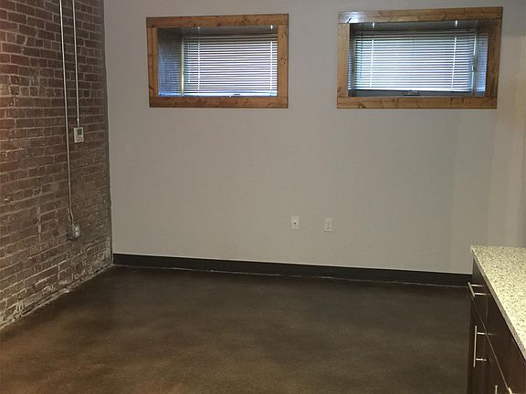 3rd image of 401 S 2nd St APT C004