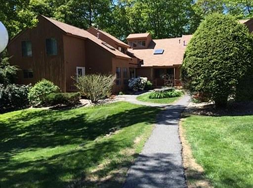 1st image of 31 Littlefield Ct
